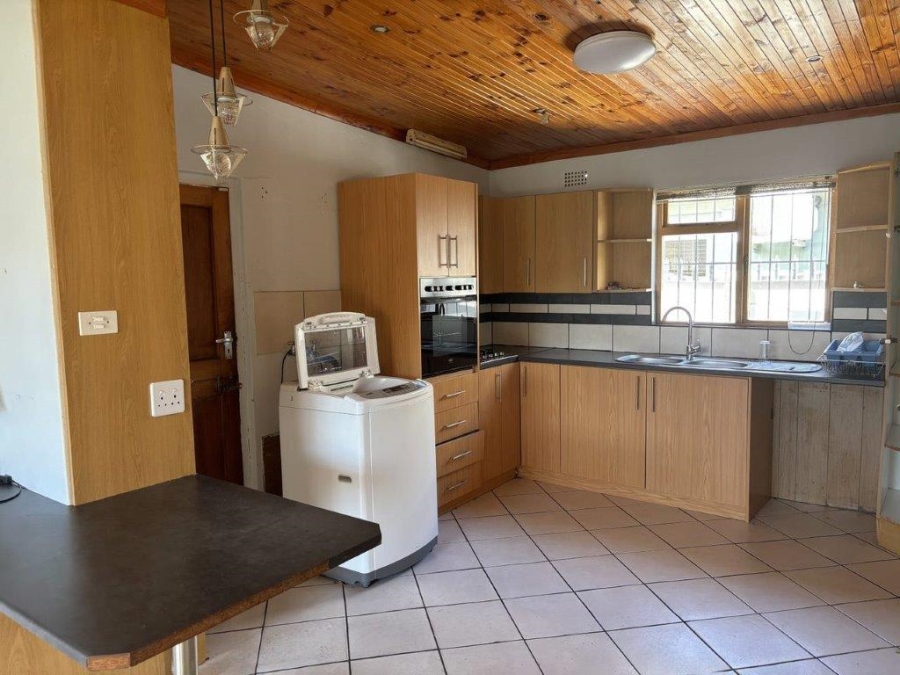 2 Bedroom Property for Sale in Somerset West Western Cape